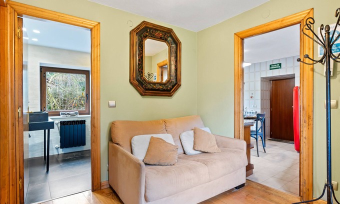 Sandiche Apartment | Apartment 'El Bosque' with Mountain Views