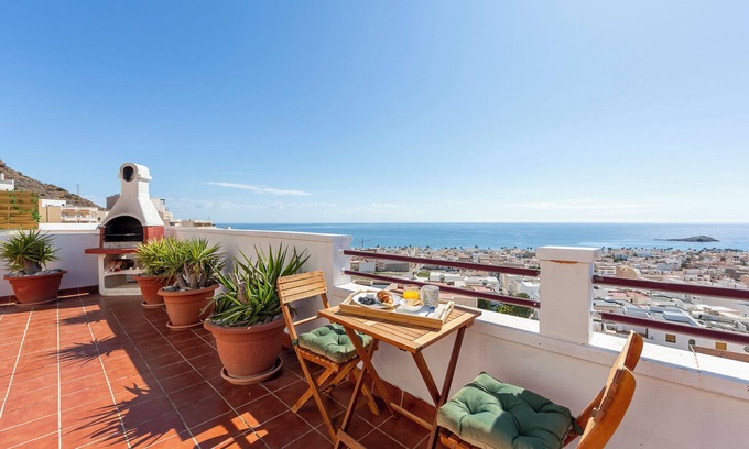 Carboneras Apartment | Apartment 'El Mirador De Carboneras' with Sea View, Wi-Fi and Air Conditioning