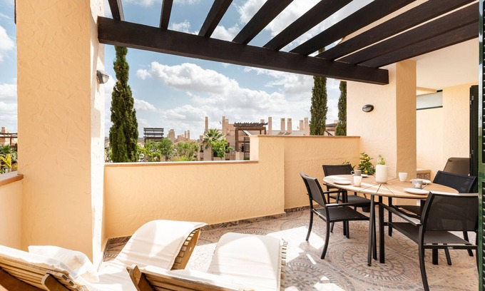 Fuente Alamo de Murcia Apartment | Apartment "El Oasis Martinica 8 1A" with Shared Pool, Wi-Fi and Air Conditioning