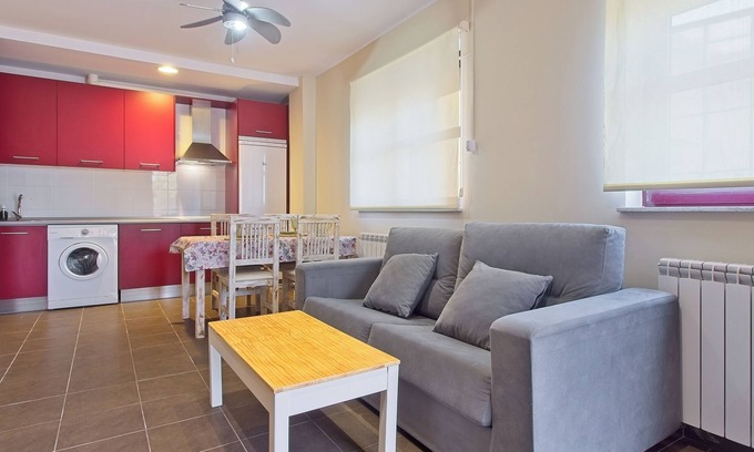 Sardon de los Frailes Apartment | Apartment 'Sardón De Los Frailes' with Shared Pool, Shared Garden and Wi-Fi
