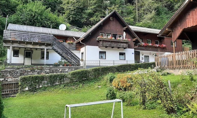 Feld am See Apartment | Apartment Feld am See near Ski Slopes
