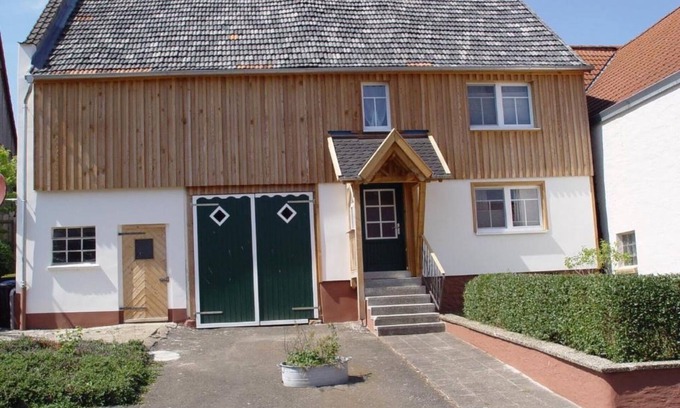 Grebenhain House | Apartment 'Ferienhaus Kaline' with Private Terrace, Private Garden and Wi-Fi