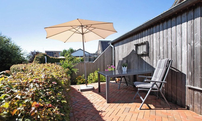 Suederhafen Apartment | Apartment 'Ferienwohnung Sönksen' with Shared Terrace and Wi-Fi