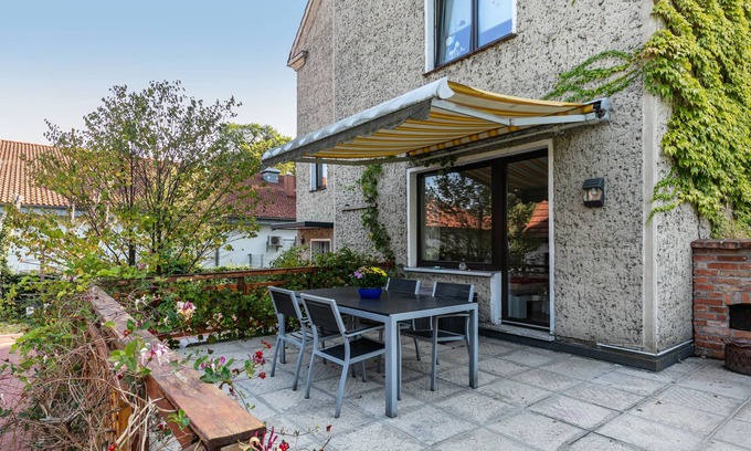 Strausberg Apartment | Apartment 'Ferienwohnung Am Straussee' with Private Terrace and Wi-Fi