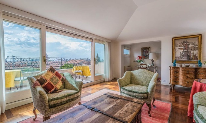 Dorsoduro Villa | Apartment Fernanda - Three Bedroom Villa, Sleeps 6