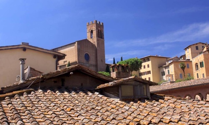 Siena Historical Center Apartment | apartment/flat - 3 rooms - 2/4 persons