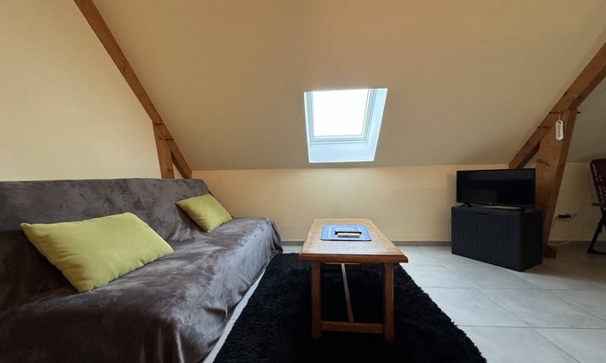 Chaufour-Notre-Dame Apartment | Apartment near Le Mans with Private Garden