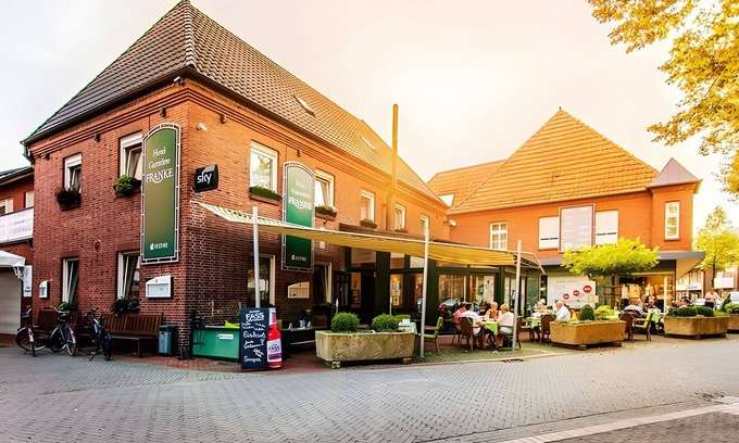 Alstatte Apartment | Apartment 'Franke' with Private Terrace and Wi-Fi
