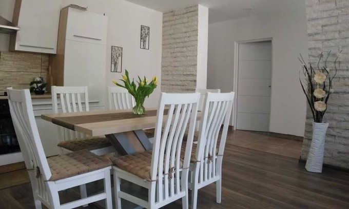 Otocac Apartment | Apartment, free parking, River Gacka