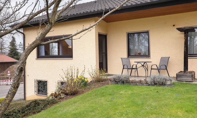 Taferrot Apartment | Apartment 'Grözinger' with Shared Terrace and Wi-Fi