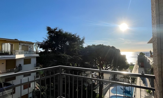 Sanremo Apartment | Apartment 'Gabriella' with Shared Pool, Wi-Fi and Air Conditioning