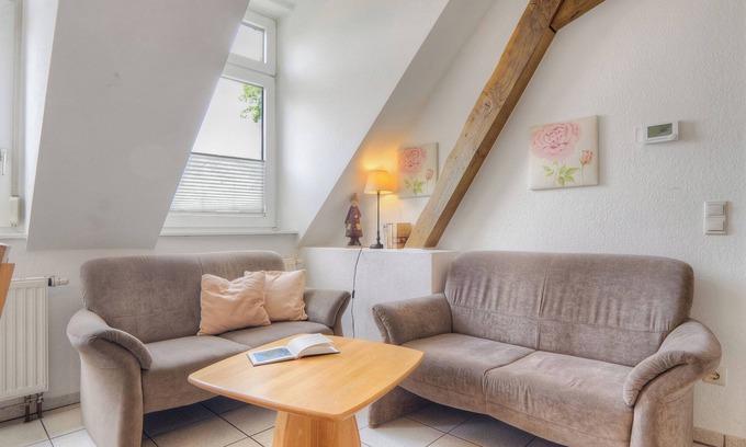 Wettringen Apartment | Apartment 'Göckes Haus Und Garten Rosengarten' with Private Terrace, Private Garden and Wi-Fi