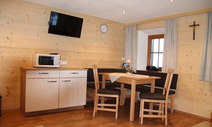 Pragraten Apartment | Apartment Großvenediger - Innerkratzerhof * 4 apartments