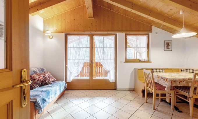 Nova Levante Apartment | Apartment 'Heinzenhof 4' with Mountain View, Shared Garden and Wi-Fi
