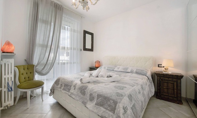 Bardolino Apartment | Apartment 'Home Sweet Dream' with Mountain View, Wi-Fi and Air Conditioning