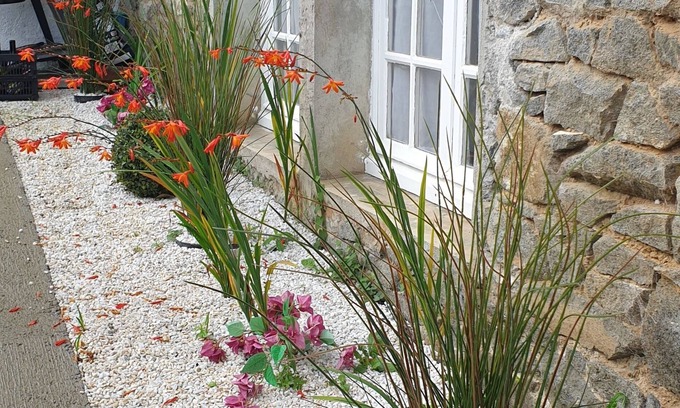 Hopital-Camfrout Apartment | Apartment House with Spa 6 persons near the sea