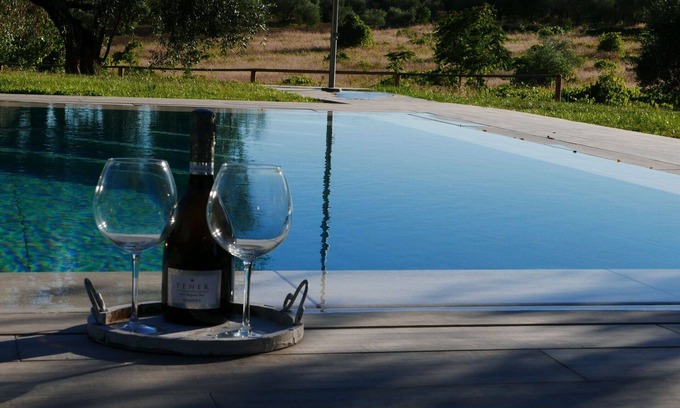 Colle di Val d'Elsa Villa | Apartment in villa with WIFI, pool, TV, patio, panoramic view, parking, close to San Gimignano