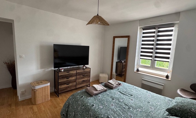 Verton Apartment | Apartment ideally located, Beach/Motorway/Shops/Hospital/Railway station.