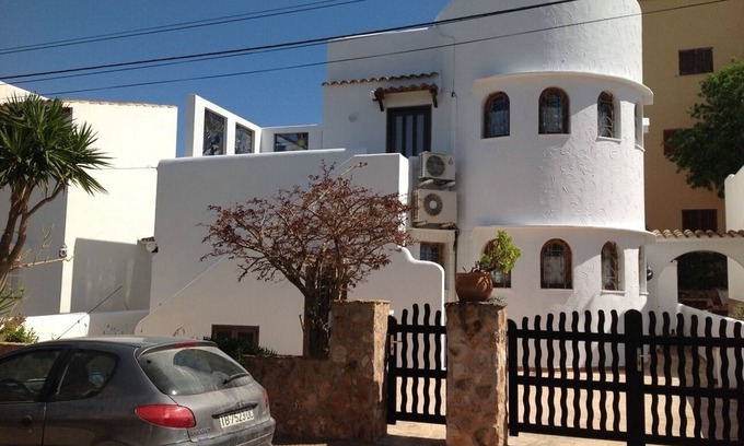 Cala Santany Apartment | Apartment in Cala Santanyi near the beach with air conditioning, Wi-Fi
