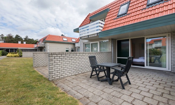 De Koog Apartment | Apartment in De Koog with free parking