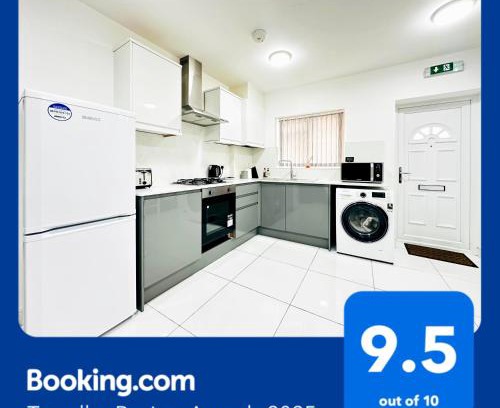 East Ham Apartment | Apartment in East Ham, London
