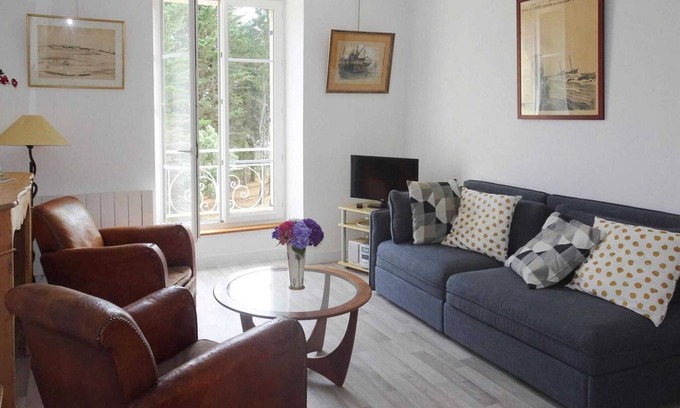 Beg-Meil Apartment | Apartment in Fouesnant by Sandy Cove