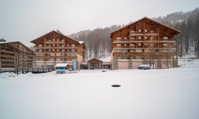 Allos Apartment | Apartment in France with Mountain Views & Pool