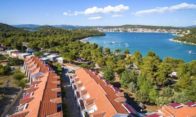 Jezera Apartment | Apartment in Jereza near Kornati National Park