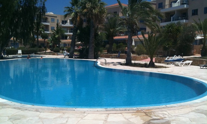 Paphos Apartment | Apartment in Kings Palace with a sunset view and an easy walk to Venus Beach