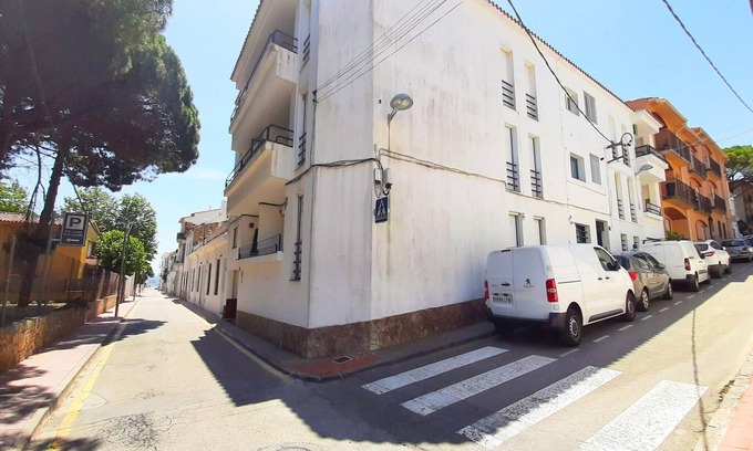 Llafranc Apartment | Apartment in Llafranc near Sandy Beach