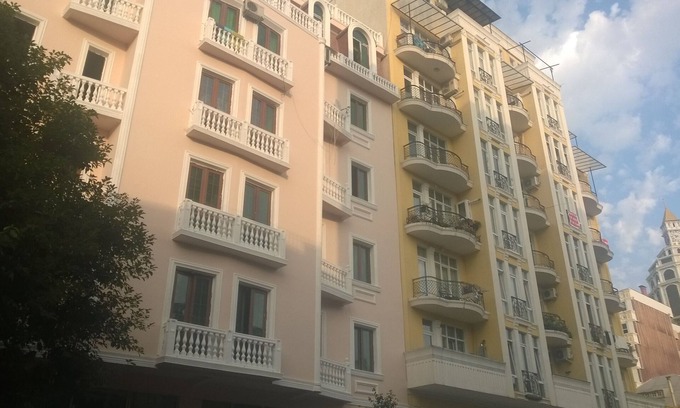 Old Boulevard Apartment | Apartment in Old Batumi, Boulevard, sea.