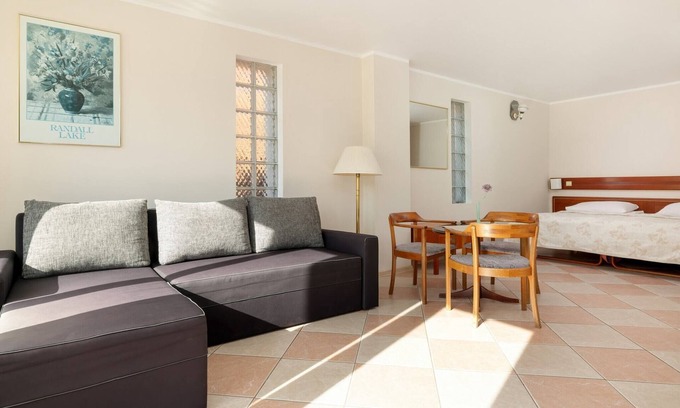 Ploty Apartment | Apartment in Rewal near the Beach