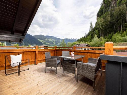 Strass im Zillertal Apartment | Apartment in Strass im Zillertal in a beautiful setting