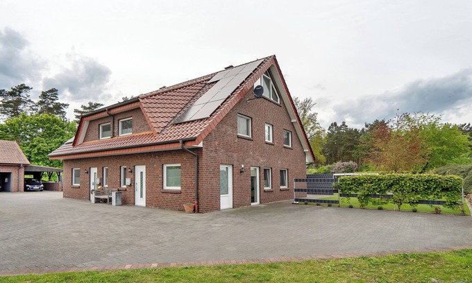 Spelle Apartment | Apartment 'In Spelle' with Shared Terrace, Shared Garden and Wi-Fi