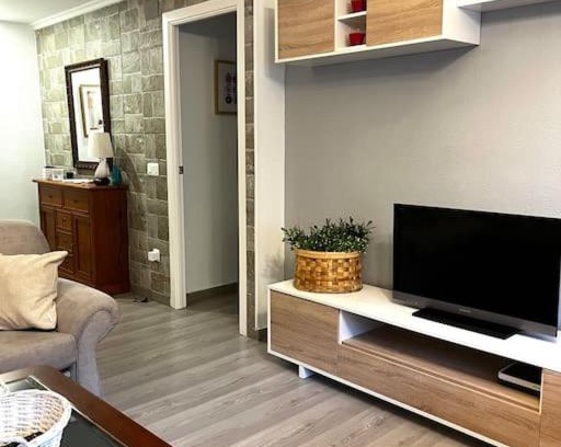 Port de Sagunt Apartment | Apartment in the heart of El Puerto!