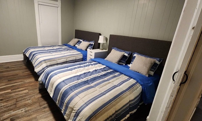 Algonquin Apartment | Apartment in the Heart of Algonquin