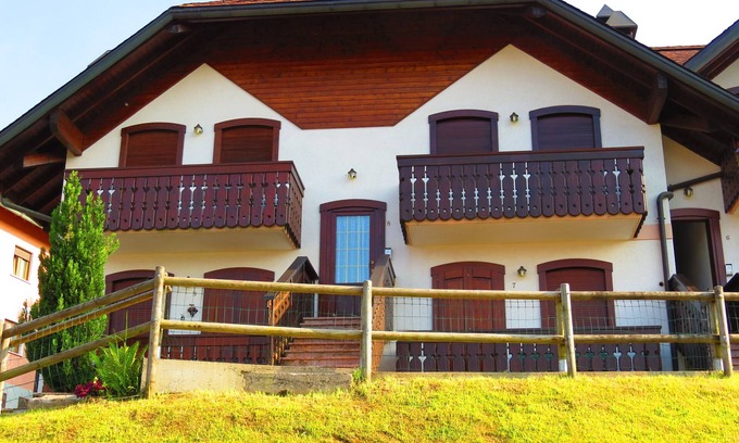 Cesuna di Roana Apartment | APARTMENT IN THE MOUNTAINS "LARICI"