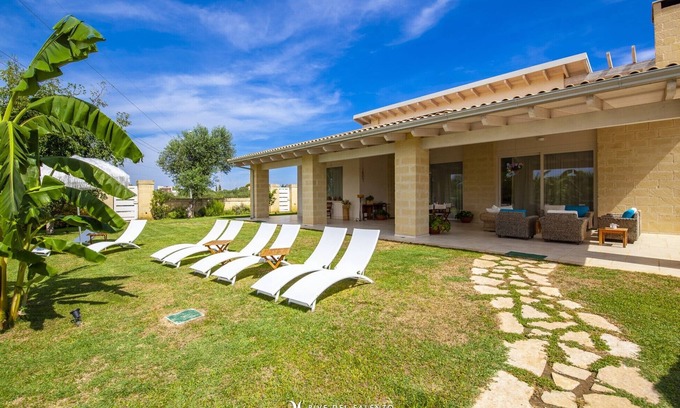 Lecce Apartment | Apartment in Villa Reginella with swimming pool in Lecce