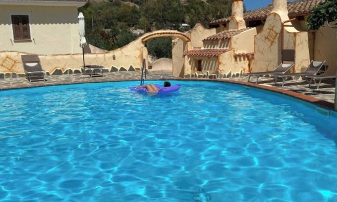 Onifai Apartment | Apartment in Villa with pool