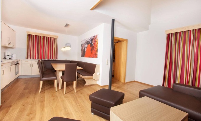 Wald im Pinzgau Apartment | Apartment in Wald im Pinzgau near Ski Slope