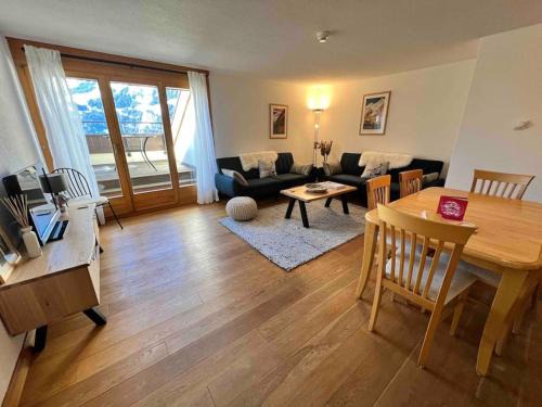 Wengen Apartment | Apartment in Wengen - Amazing views, centrally located by train station