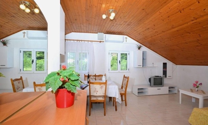 Zuljana Apartment | Apartment in Žuljana with Seaview, Terrace, Air condition, WIFI (3558-1)