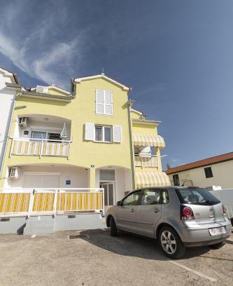 Mali Maj Apartment | Apartment Ivana,Mali Maj