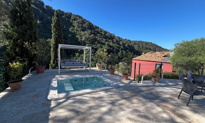 La Trinite Apartment | Apartment - jacuzzi & terrace