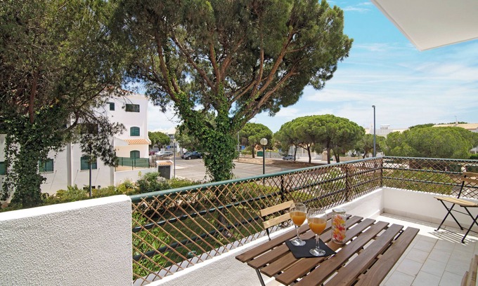 Aldeia das Acoteias Apartment | Apartment 'Jade' with Balcony, Wi-Fi and Air Conditioning