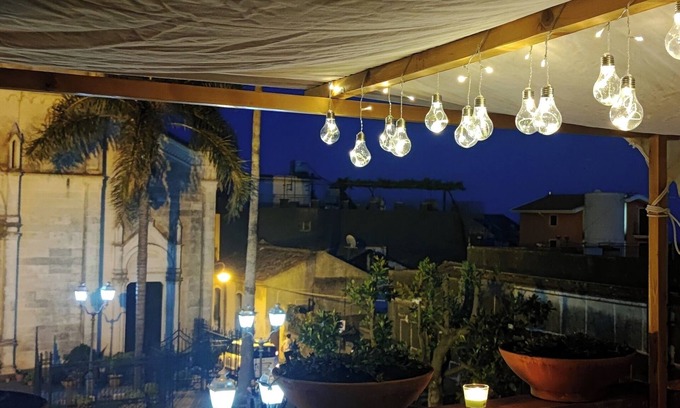 Scillichenti Apartment | Apartment 'Jana Holidays' with Mountain View, Wi-Fi and Air Conditioning