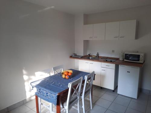 Kraljevec Sesvetski Apartment | Apartment Klementina FREE PARKING
