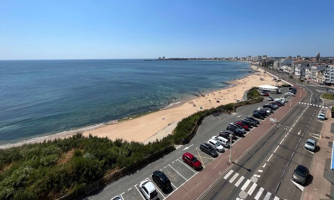 Olonne-sur-Mer Apartment | Apartment Les Sables-d'Olonne, 1 bedroom, 4 persons
