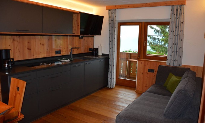 Fie allo Sciliar Apartment | Apartment Lärchenwald in Fiè allo Sciliar, cozy vacation apartment Adults Only