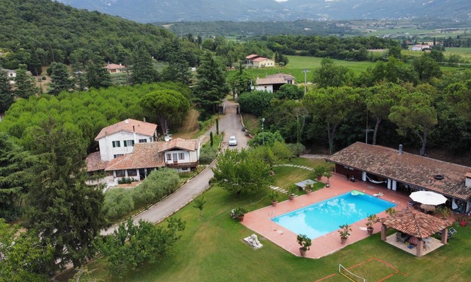 Affi Apartment | Apartment 'La Cavallina Guest House' with Private Pool, Private Garden and Wi-Fi
